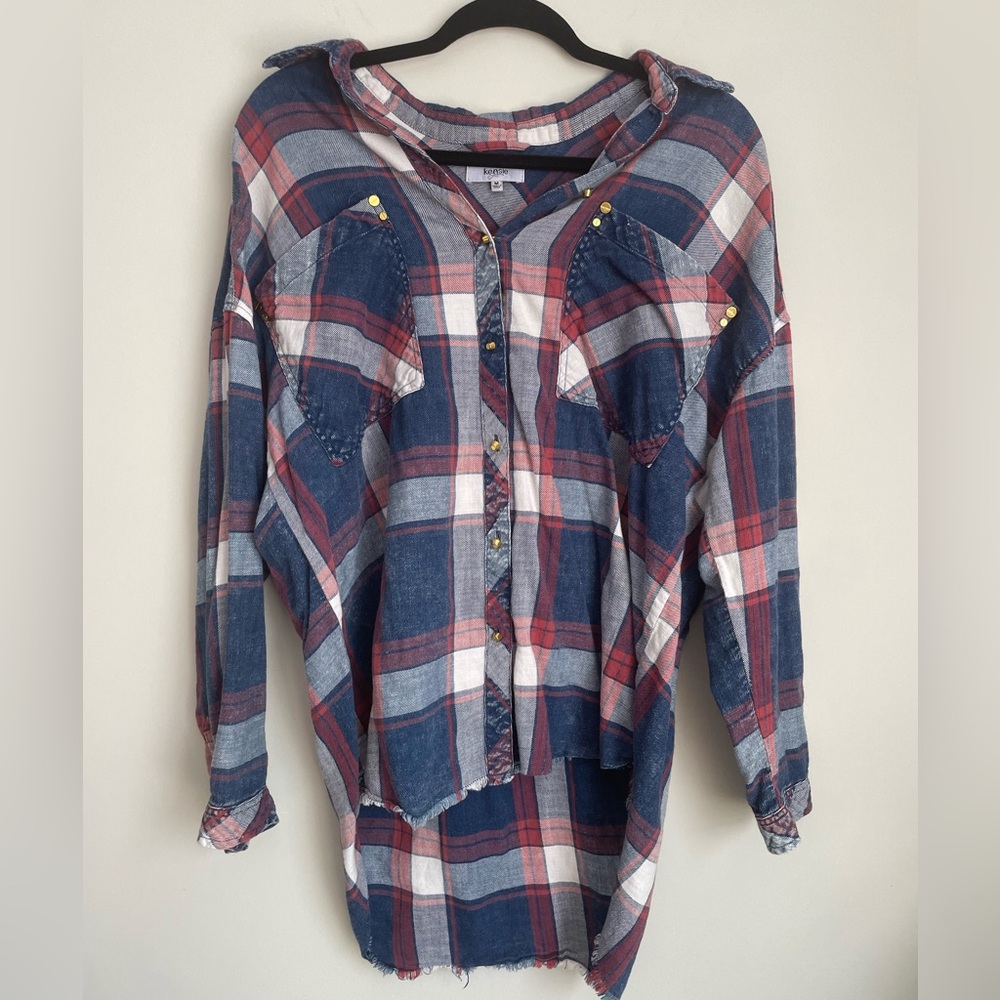 Kensie Women’s Medium Plaid Button Down Shirt - Navy and Red